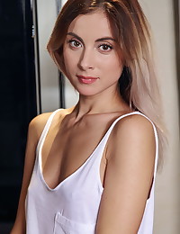 Juck bare in erotic ANTILE gallery 